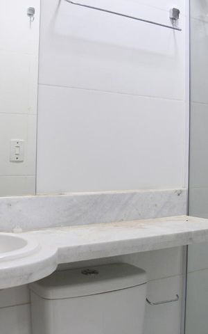 Apartamento à venda com 100m², 3 quartos e 1 vagaDetalhe do Banheiro da Suite