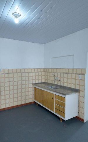 Casa para alugar com 99m², 2 quartos e sem vagaCozinha