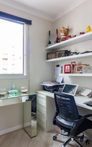 Apartamento à venda com 75m², 3 quartos e 1 vaga Apartamento à venda com 75m², 3 quartos e 1 vagaEscritório