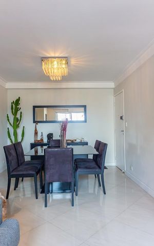 Apartamento à venda com 75m², 3 quartos e 1 vaga Apartamento à venda com 75m², 3 quartos e 1 vagaSala