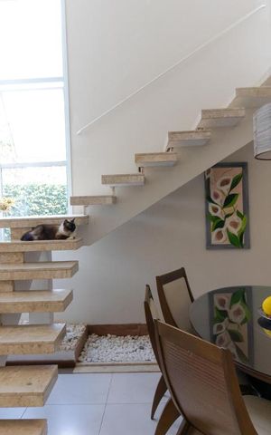 Casa à venda com 233m², 3 quartos e 3 vagasSalas