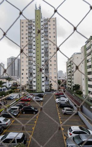 Apartamento à venda com 63m², 2 quartos e 1 vaga Apartamento à venda com 63m², 2 quartos e 1 vagaVista Quarto 1