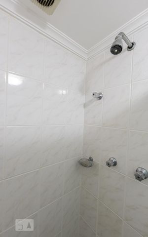 Apartamento à venda com 63m², 2 quartos e 1 vaga Apartamento à venda com 63m², 2 quartos e 1 vagaBanheiro Social