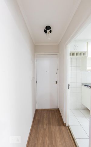 Apartamento à venda com 63m², 2 quartos e 1 vaga Apartamento à venda com 63m², 2 quartos e 1 vagaHall