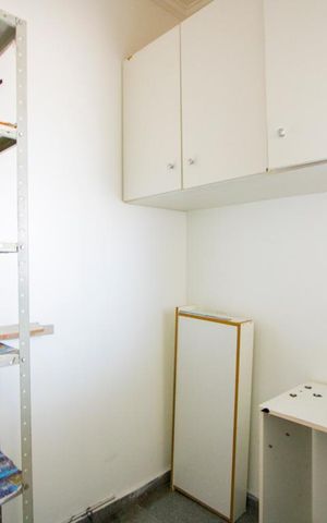 Apartamento à venda com 135m², 4 quartos e 2 vagas Apartamento à venda com 135m², 4 quartos e 2 vagasDespensa
