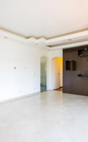 Apartamento à venda com 135m², 4 quartos e 2 vagas Apartamento à venda com 135m², 4 quartos e 2 vagasSala
