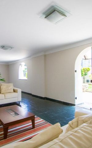 Apartamento à venda com 135m², 4 quartos e 2 vagas Apartamento à venda com 135m², 4 quartos e 2 vagasÁrea comum