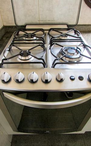 Apartamento à venda com 135m², 4 quartos e 2 vagas Apartamento à venda com 135m², 4 quartos e 2 vagasCozinha