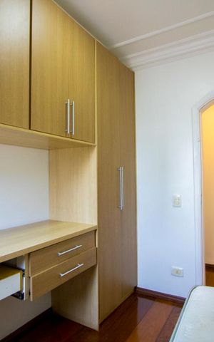 Apartamento à venda com 135m², 4 quartos e 2 vagas Apartamento à venda com 135m², 4 quartos e 2 vagasQuarto 2