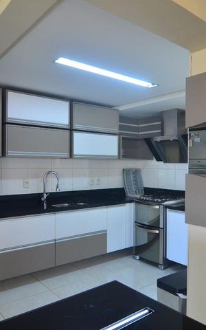 Apartamento para alugar com 156m², 3 quartos e 2 vagasCozinha