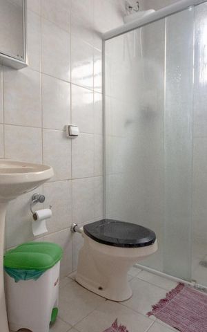 Casa para alugar com 160m², 2 quartos e 2 vagasBanheiro