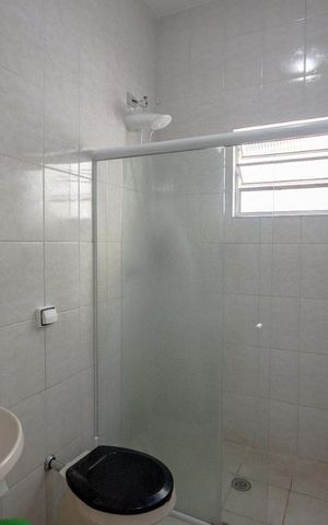 Casa para alugar com 160m², 2 quartos e 2 vagasBanheiro