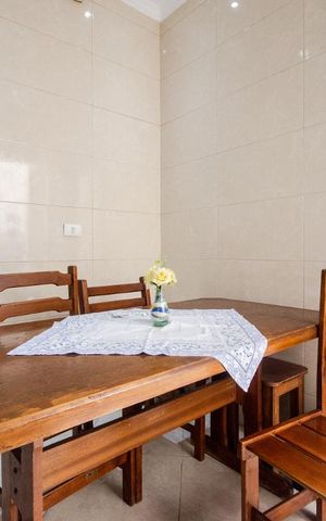 Casa para alugar com 160m², 2 quartos e 2 vagasCozinha