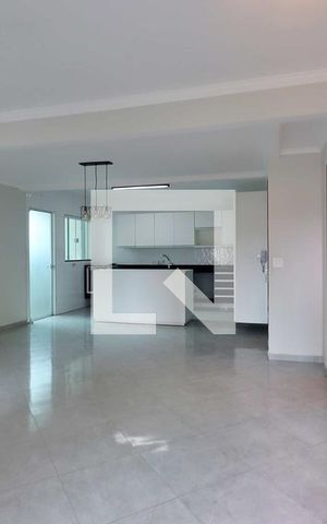 Casa de condomínio à venda com 235m², 3 quartos e 3 vagasSala