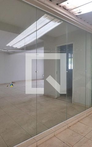 Casa de condomínio à venda com 235m², 3 quartos e 3 vagasQuintal