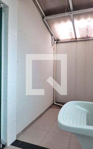 Casa de condomínio à venda com 235m², 3 quartos e 3 vagasÁrea de Serviço