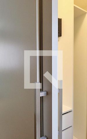 Casa de condomínio à venda com 235m², 3 quartos e 3 vagasCloset do quarto 3 - Suíte