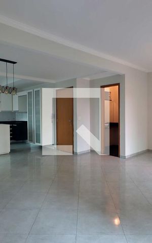 Casa de condomínio à venda com 235m², 3 quartos e 3 vagasSala