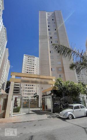 Apartamento à venda com 37m², 1 quarto e sem vaga Apartamento à venda com 37m², 1 quarto e sem vagaFachada