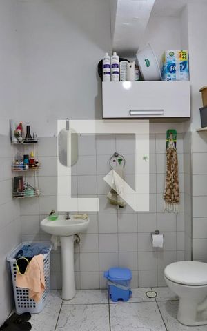 Apartamento à venda com 110m², 3 quartos e sem vaga Apartamento à venda com 110m², 3 quartos e sem vagaBanheiro