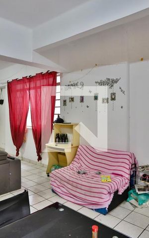 Apartamento à venda com 110m², 3 quartos e sem vaga Apartamento à venda com 110m², 3 quartos e sem vagaSala