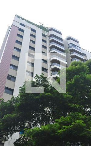 Apartamento para alugar com 121m², 3 quartos e 2 vagasFachada