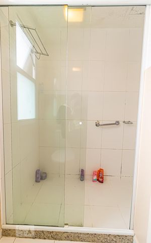 Apartamento à venda com 36m², 1 quarto e 1 vaga Apartamento à venda com 36m², 1 quarto e 1 vagaBanheiro