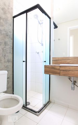 Apartamento para alugar com 65m², 2 quartos e 2 vagasBanheiro