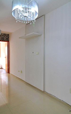 Apartamento para alugar com 72m², 2 quartos e 1 vagaSala