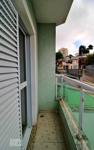 Apartamento para alugar com 72m², 2 quartos e 1 vagaVaranda