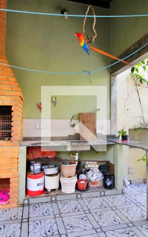 Casa à venda com 322m², 4 quartos e 4 vagasChurrasqueira