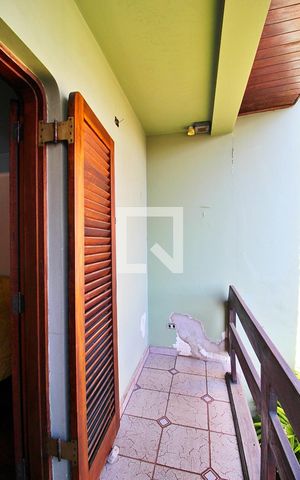 Casa à venda com 322m², 4 quartos e 4 vagasVaranda da Suíte