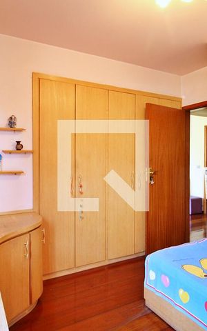 Casa à venda com 322m², 4 quartos e 4 vagasQuarto 2