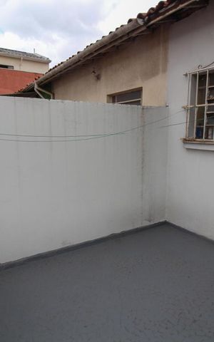 Casa de condomínio à venda com 340m², 4 quartos e 2 vagas Casa de condomínio à venda com 340m², 4 quartos e 2 vagasSacada