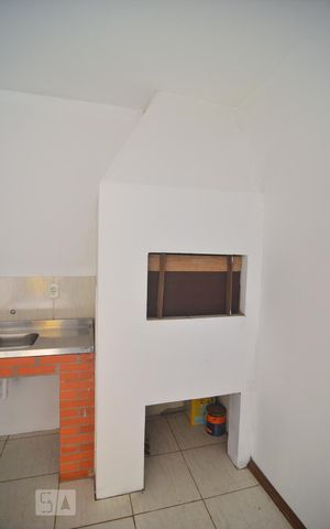 Casa à venda com 300m², 2 quartos e 1 vagaChurrasqueira