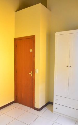 Casa à venda com 300m², 2 quartos e 1 vagaQuarto 2