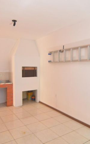 Casa à venda com 300m², 2 quartos e 1 vagaGaragem