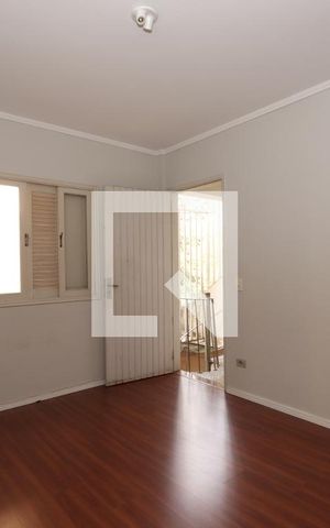 Casa à venda com 250m², 3 quartos e 2 vagasQuarto de Serviço 2