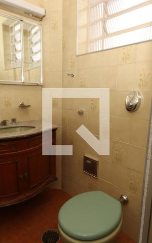 Casa à venda com 250m², 3 quartos e 2 vagasBanheiro Social