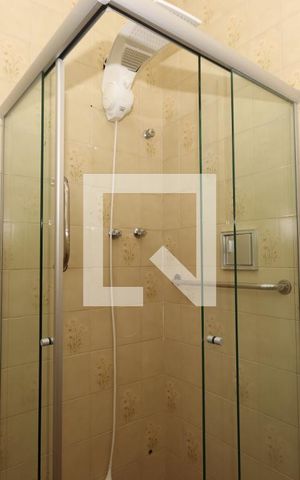 Casa à venda com 250m², 3 quartos e 2 vagasBanheiro Social
