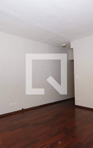 Casa à venda com 250m², 3 quartos e 2 vagasSala