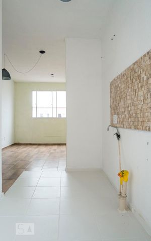 Apartamento à venda com 41m², 2 quartos e 1 vagaCozinha e Área de Serviço
