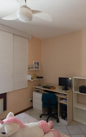 Casa de condomínio à venda com 256m², 4 quartos e 4 vagasQuarto 3