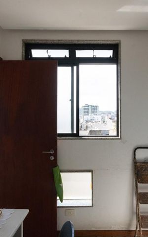 Casa de condomínio à venda com 256m², 4 quartos e 4 vagasQuarto de Serviço