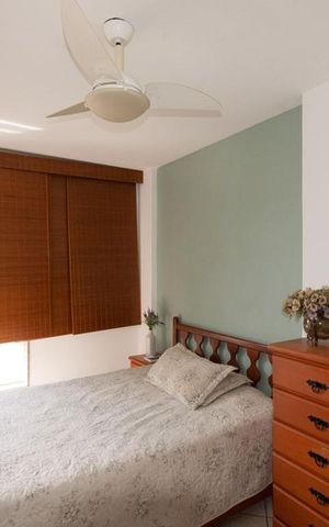 Casa de condomínio à venda com 256m², 4 quartos e 4 vagasSuíte