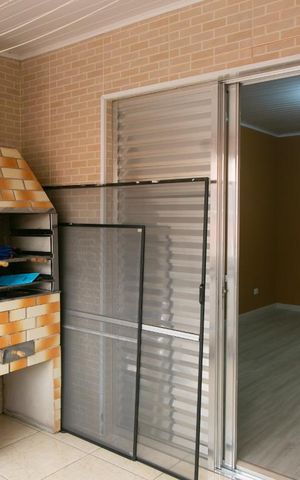 Casa à venda com 300m², 4 quartos e 2 vagasVaranda gourmet e Área de Serviço