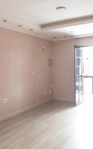 Casa à venda com 300m², 4 quartos e 2 vagasSuíte 1