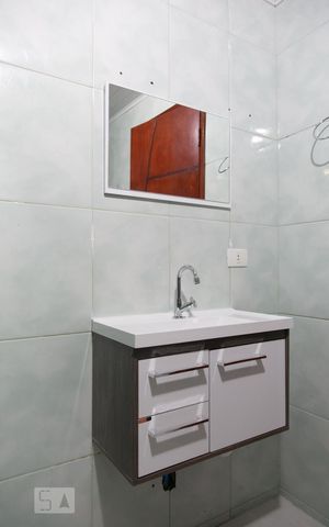Casa à venda com 300m², 4 quartos e 2 vagasDetalhe
