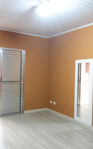 Casa à venda com 300m², 4 quartos e 2 vagasQuarto