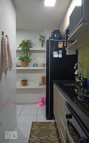 Apartamento à venda com 50m², 2 quartos e 1 vaga Apartamento à venda com 50m², 2 quartos e 1 vagaCozinha e Área de Serviço